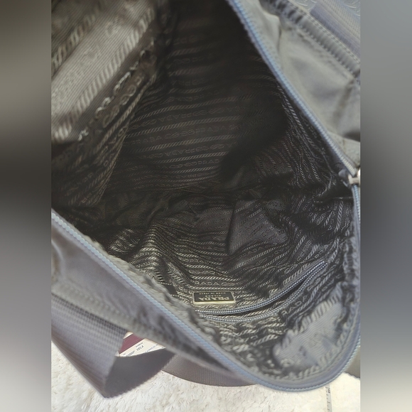 Prada Tote Bag - Picture 15 of 15